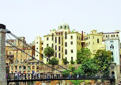 L'indigence de Constantine fait honte