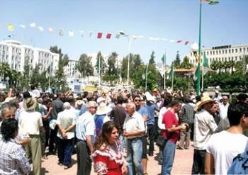 L'hôpital en suspens