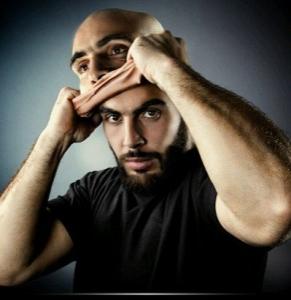 Médine : « Être franco-algérien c’est être un peu plus schizophrène que tous les binationaux »