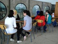 Préinscriptions : les bacheliers libres de choisir, Internet ou l'université