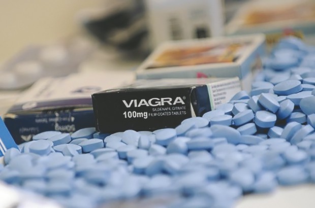 Plus de 203 000 comprimés de faux Viagra saisis à Tlemcen