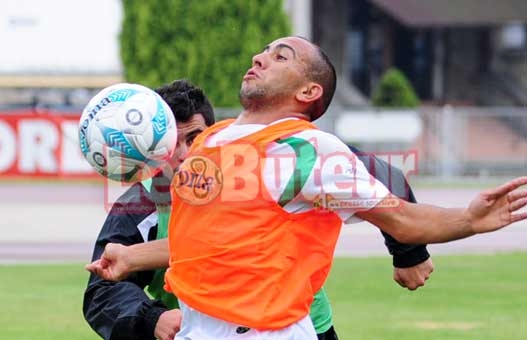 MCA : Meklouche «Je jouerai face à l'USMA sans état d'âme»