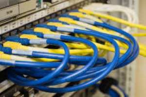 ربط 84 ملحقا بلديا بشبكة تقنية الألياف البصرية بالوادي