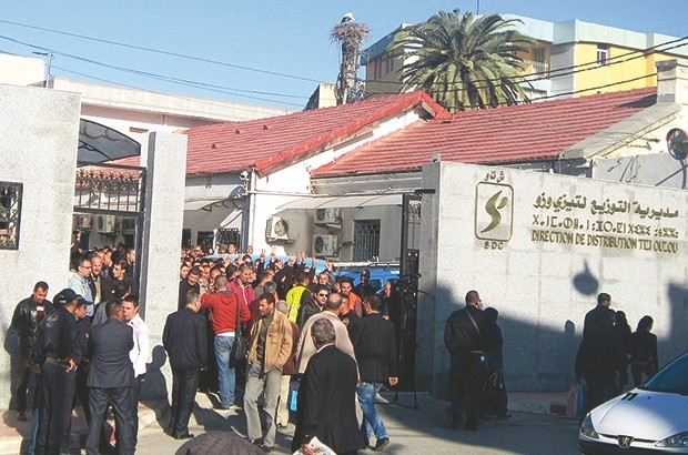 Une manifestation pacifique sévèrement réprimée