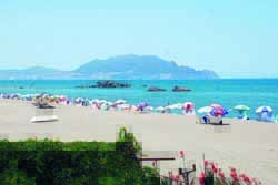 Des villageois tirent la sonnette d'alarme                                    Béjaïa, Protection du littoral