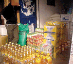 تحسبا لشهر رمضان المعظم                                    مساعدات غذائية لفائدة اللاّجئين الصحراويين بتندوف