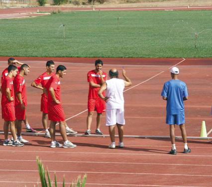 عودة زازو وحدوش تريح بلحوت                                    ''الشلفاوة'' يختتمون التحضيرات لموعد الترجي التونسي