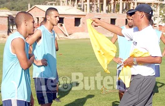 WAT : Amrani : «J'aurais aimé travailler avec de grands noms, mais il faut faire avec les moyens de bord»