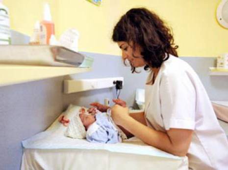 la procréation assistée fait le bonheur des couples infertiles                                    établissement hospitalo-universitaire du 1er Novembre