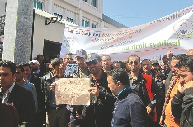 Bouillonnement sur le front social