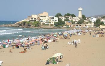 Plus de 3 millions d'estivants sur les plages                                    BOUMERDÈS