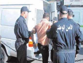 إيقاف مرتكب جرائم عديدة بمستغانم وغليزان
