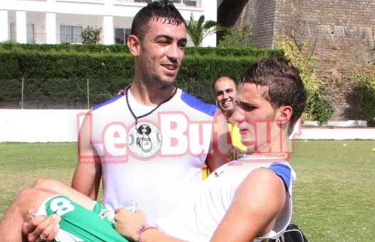 JSK : Ihadjadene touché à la cheville