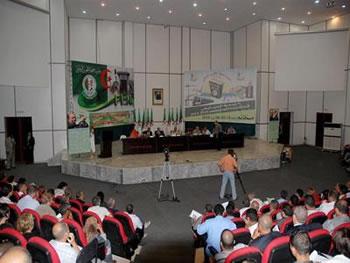 Le Ramadhan chamboule l'agenda des partis                                    UNIVERSITE D'ETE