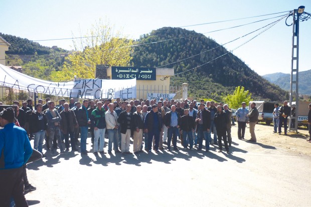 Les villageois d'Aït Zikki ferment les institutions de l'Etat