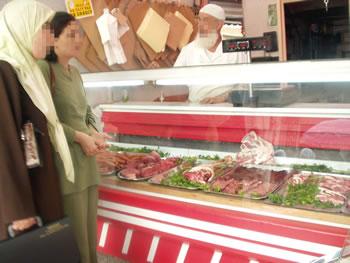 Les prix flambent toujours!                                    VIANDES ROUGES ET BLANCHES