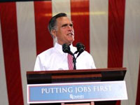 حرب كلامية بين معسكريْ أوباما ورومني