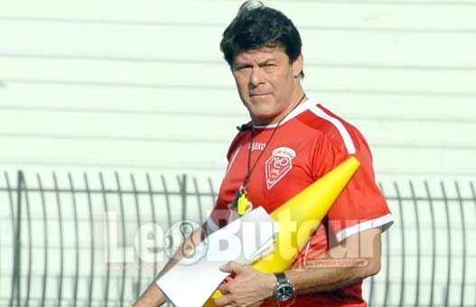 MCO : Eymael «Certains joueurs doivent éliminer le surpoids»