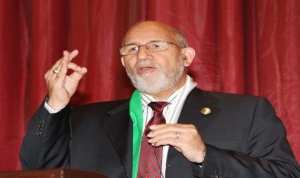 دربال ينحاز لمعسكر  الأحزاب الكبيرة