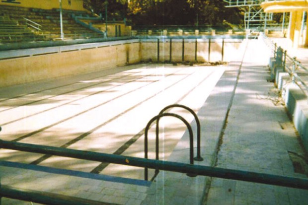 Mise à niveau des quatorze piscines de proximité
