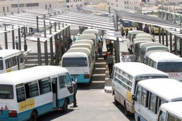 عطلة الربيع تحدث أزمة نقل بين العاصمة وتيبازة