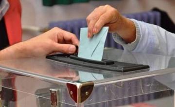 12 حزبا وثلاث قوائم حرة تدخل معترك التشريعيات بتيزي وزو