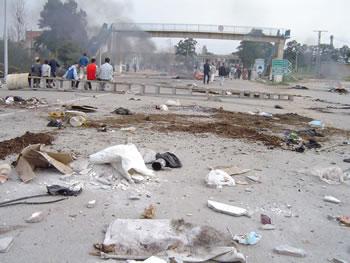 Les émeutes «électriques»                                    AU MOINS 15 WILAYAS SONT TOUCHEES