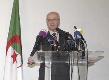 Trois parmi les sept otages enlevés à Gao sont libérés                                    MOURAD MEDELCI L'A CONFIRME