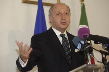 Tous les dossiers mis sur la table                                    DERNIER JOUR DE LA VISITE DE LAURENT FABIUS À ALGER