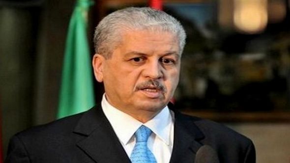 الوزير الأول عبد المالك سلال يشرع في زيارة عمل إلى ولاية الوادي