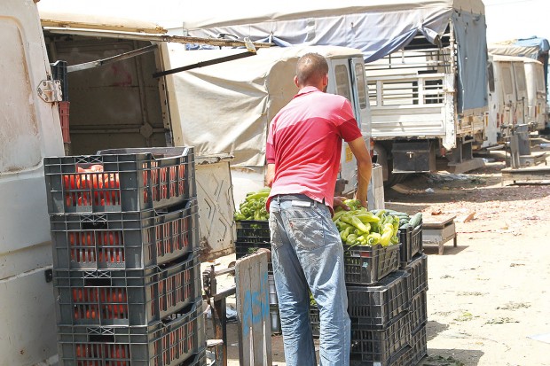 Les travailleurs crient au scandale