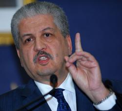 سلال يدعو من الوادي إلى تسهيل عملية الاستفادة من العقار الفلاحي