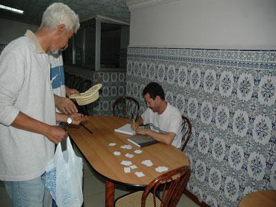 Le «couffin du Ramadhan» : acte de solidarité ou charité mal ordonnée '                                    ALORS QUE L'ETAT PEINE TOUJOURS À MAÎTRISER LA MERCURIALE