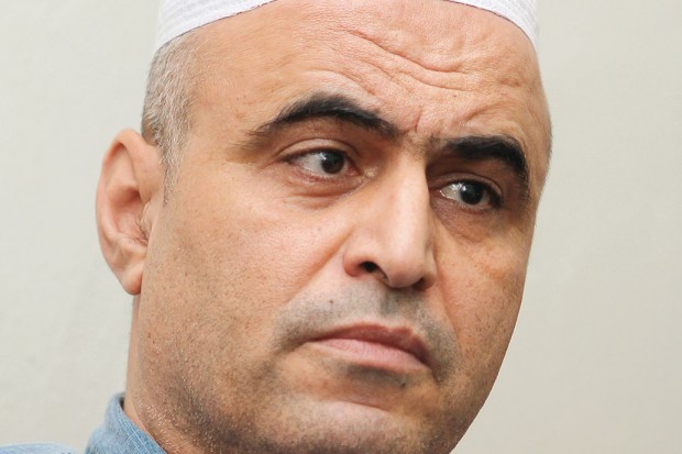 Fekhar refuse toujours de suspendre son action