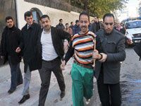 Ils ont tenté de se mettre le feu par désespoir                                    Témoignages d'immolés