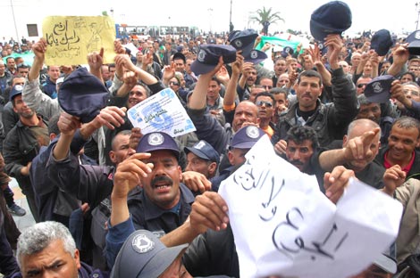 الحرس ‬البلدي ‬في ‬مسيرة ‬ببسكرة