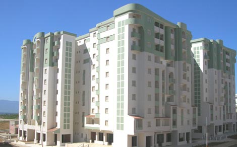 كهربائي ‬يوزع ‬السكنات ‬ومناصب ‬الشغل ‬بالشلف! ‬