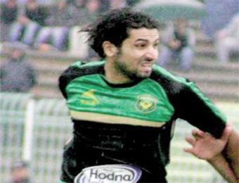 دحمان يقترب من مغادرة 