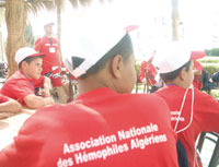 Des enfants hémophiles en colonie de vacances                                    Oublier sa maladie, le temps d'un séjour