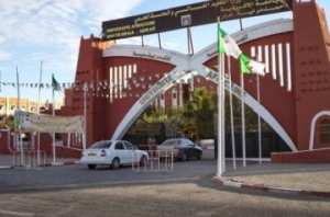 تنصيب مدير جديد للإقامة الجامعية 2000 سرير بتليلان في أدرار