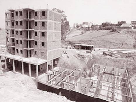 plus de 600 hectares de terres agricoleséfalqués depuis 2007                                    Les projets de logements ont la part du lion