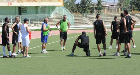 أولمبي الشلف ينهي استعداده سهرة الخميس بملعب رادس