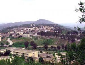 سكان المناطق الجبلية في عين الدفلى يطالبون بالتنمية                                    يقطنون في 6 بلديات تعيش خارج مجال التغطية