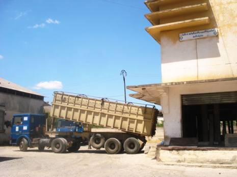 la DSA fait des prévisions, la CCLS compte ses grains                                    Campagne moissons-battages à Guelma