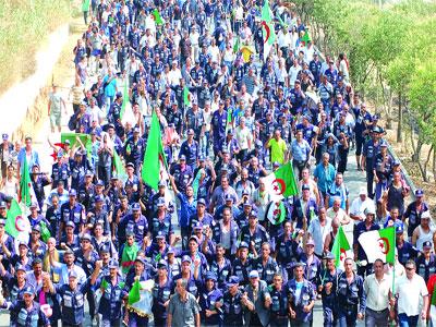 Les gardes communaux empêchés de marcher                                    Pour la seconde fois en l'espace de dix jours