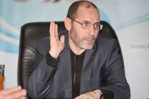 مقري يحاول لمّ شمل حمس والتغيير بأم البواقي