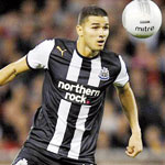 ''أطمح لضمان مكانة أساسية ولا أحس بطعم رمضان إلا مع العائلة''                                    مهدي عبيد (لاعب فريق نيوكاسل الانجليزي) :