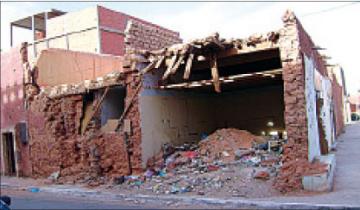 أكثر من 100 بناية هشة شوهت مدينة أدرار