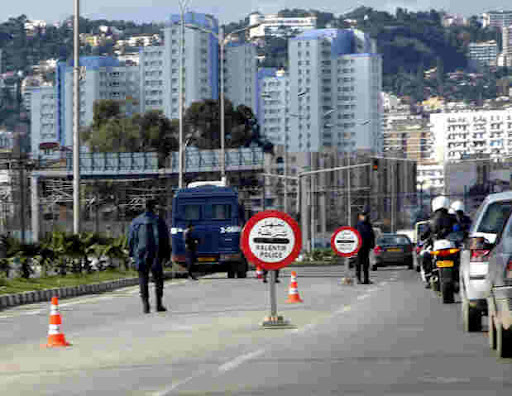 Des femmes terroristes recherchées à Alger                                    Les services de sécurité sont à leurs trousses
