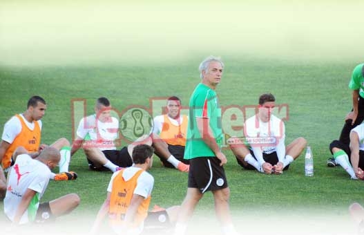 Halilhodzic de nouveau face aux soucis défensifs